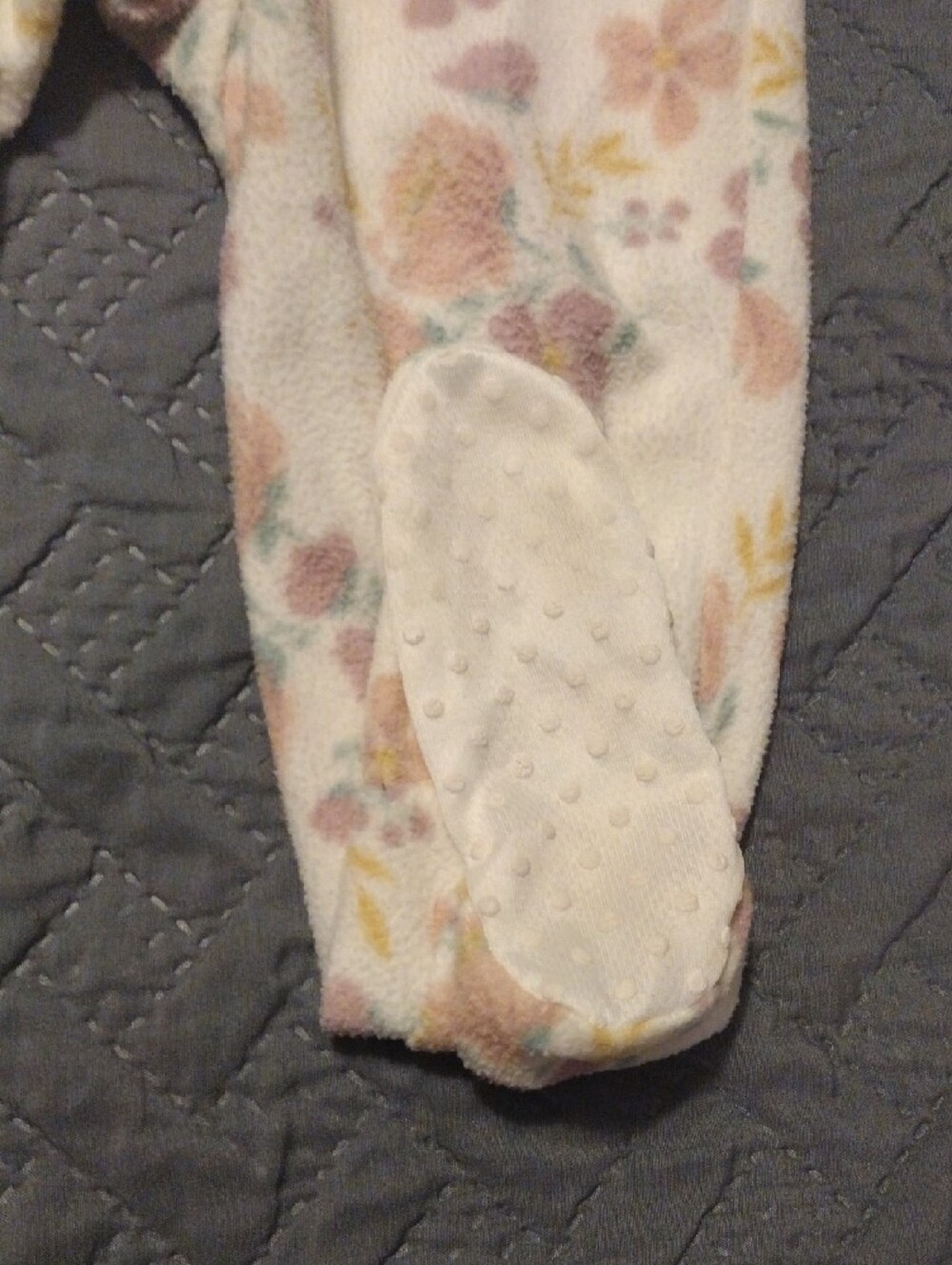 chick pea Cream Floral Footed One-Piece Pajamas - Picture 11 of 14